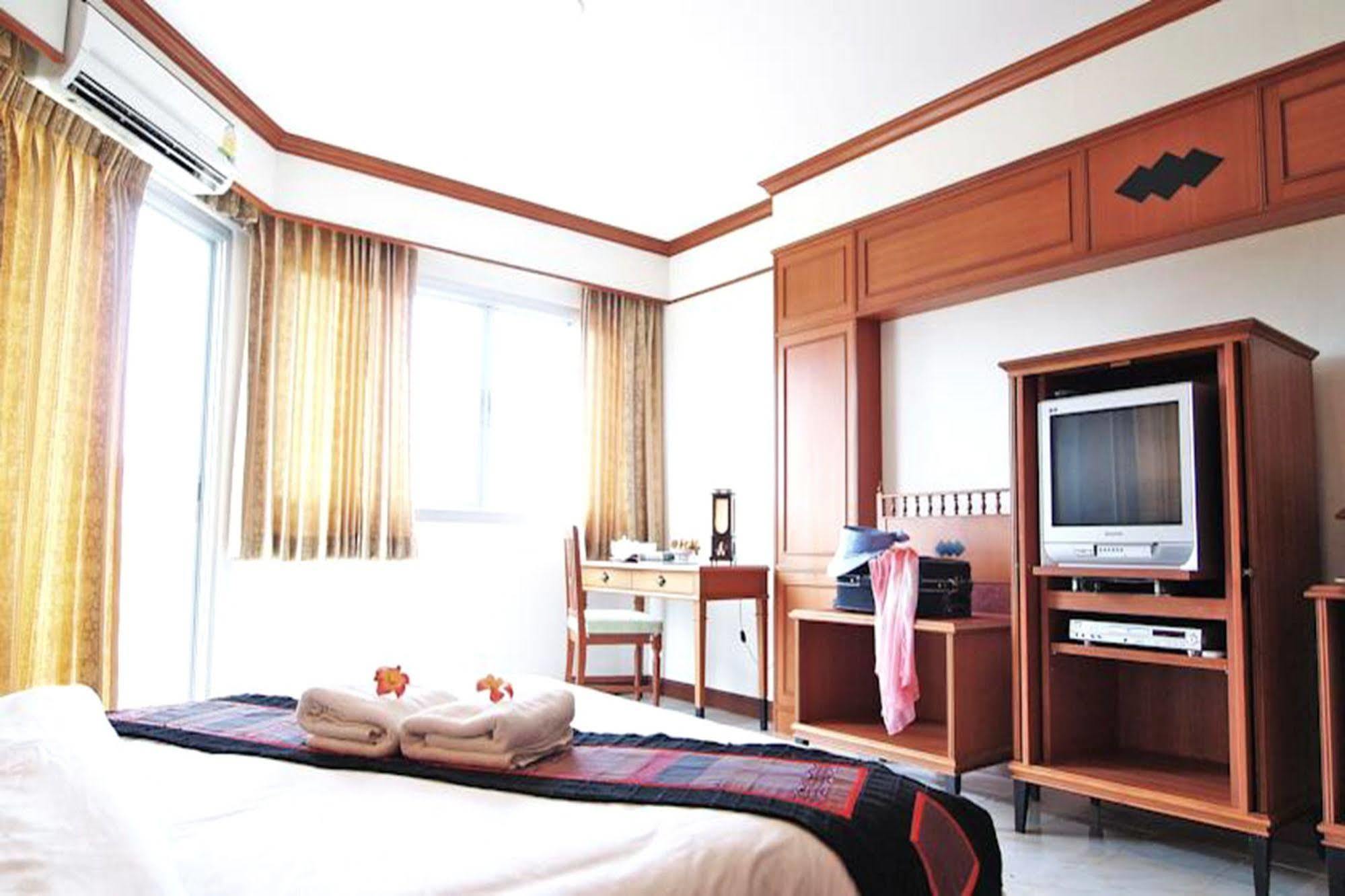 Kiengpiman Hotel Mukdahan Dış mekan fotoğraf