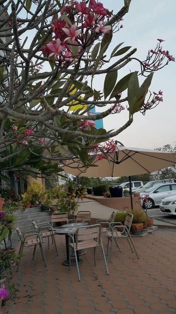 Kiengpiman Hotel Mukdahan Dış mekan fotoğraf